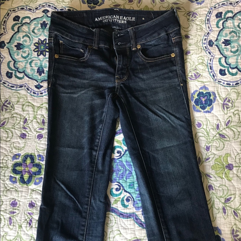American Eagle crops